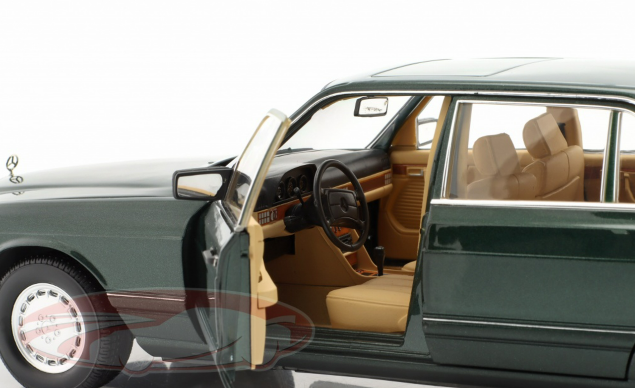 1/18 Dealer Edition 1985-1991 Mercedes-Benz 560 SEL (V126) (Malachite Green) Diecast Car Model