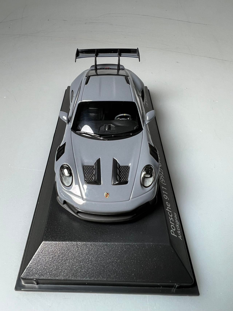 1/43 Minichamps 2023 Porsche 911 (992) GT3 RS (Artic Grey) Car Model