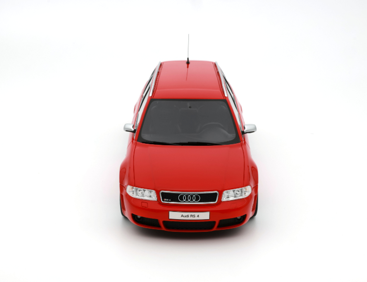 OTTOmobile 1/18 アウディ RS4 アバント 1999