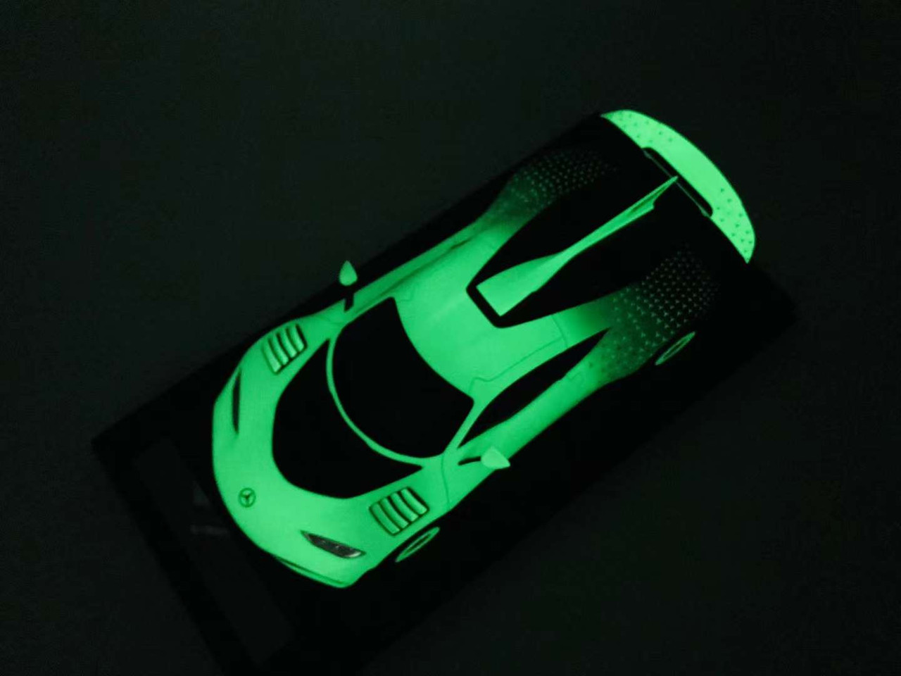 1/18 VIP Scale Models Mercedes-Benz AMG ONE (White & Glow in the Dark Green) Resin Car Model Limited 30 Pieces