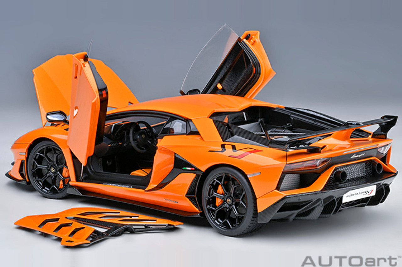 1/18 AUTOart Lamborghini Aventador SVJ (Arancio Atlas Pearl Orange 