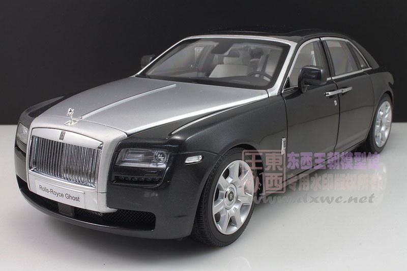 1/18 Kyosho Rolls-Royce Ghost (Black / Darkest Tungsten with