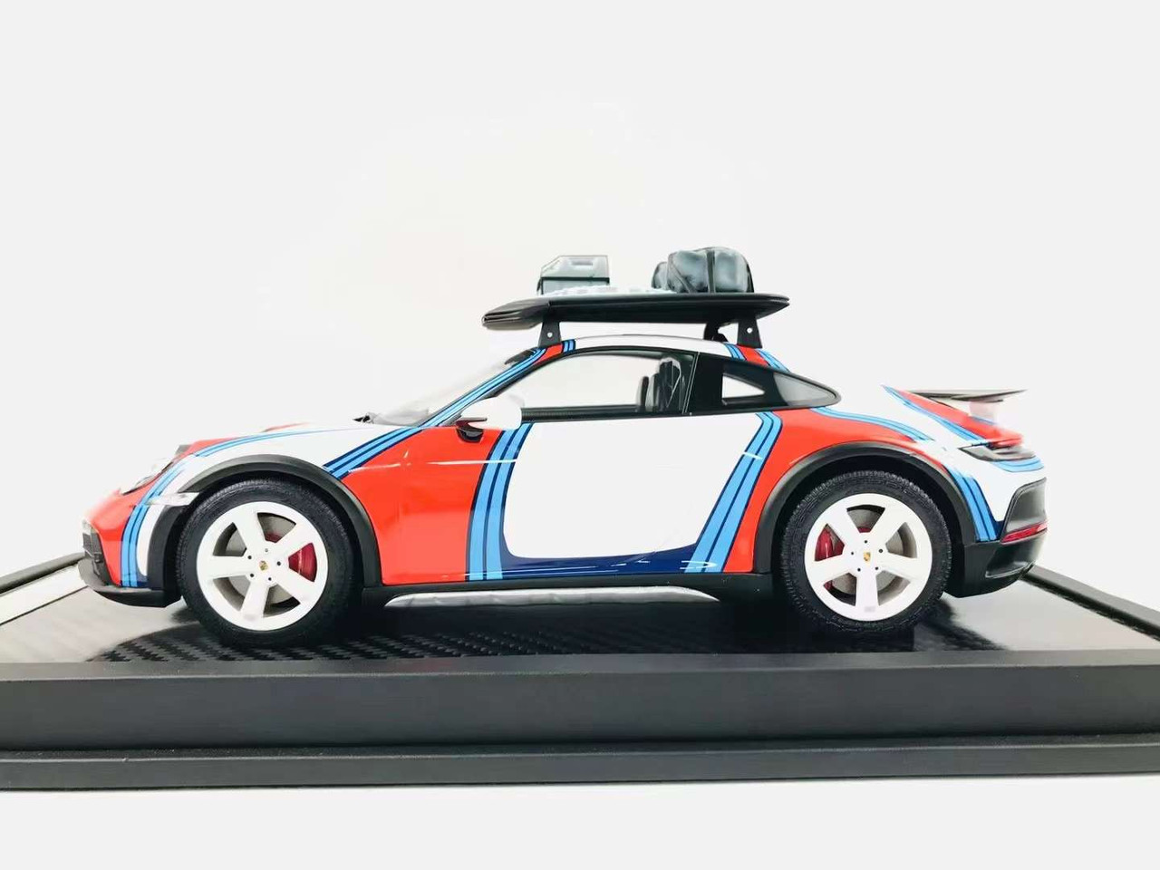 1/18 VIP Scale Models Porsche 911 992 Dakar Martini Edition Resin Car Model Limited 99 Pieces