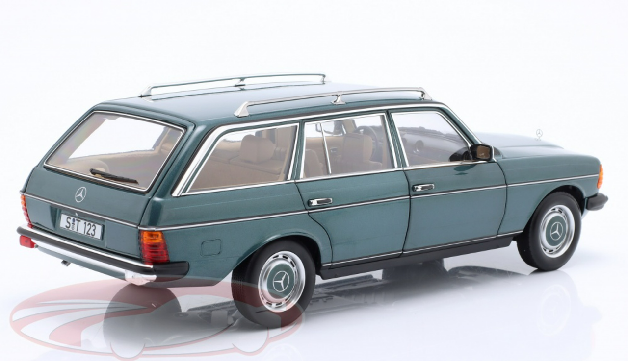 1/18 Dealer Edition 1985 Mercedes-Benz 200 T-Modell (S123) (Petrol Green) Diecast Car Model