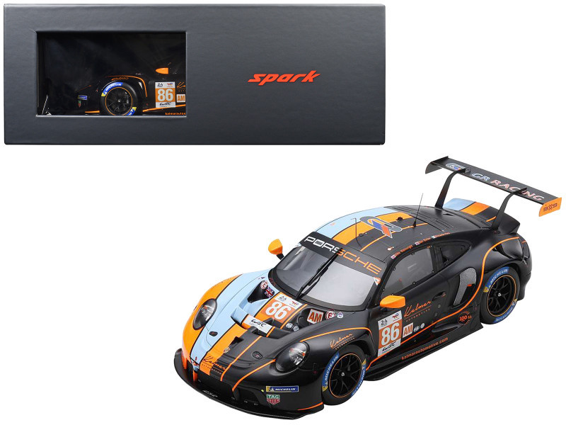 1/18 Spark 2023 Le Mans Porsche 911 RSR - 19 #86 GR Racing M