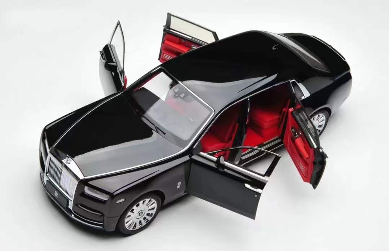 1/18 Dealer Edition Rolls-Royce Phantom VIII (Black) Diecast Car Model 1/18 Dealer Edition Rolls-Royce Phantom VIII (Black) Diecast Car Model