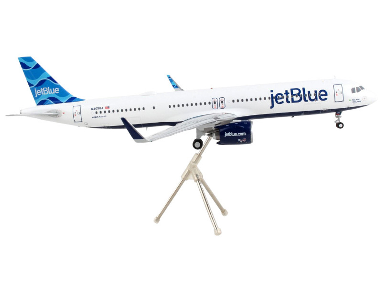 Airbus A321neo Commercial Aircraft "JetBlue Airways" White with Blue Tail "Gemini 200" Series 1/200 Diecast Model Airplane by GeminiJets