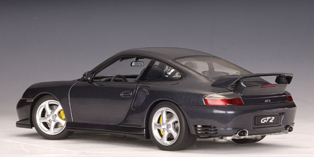 オートアート 1/18 2002 ポルシェ 911 GT2 996 送料込 新作入荷，限定
