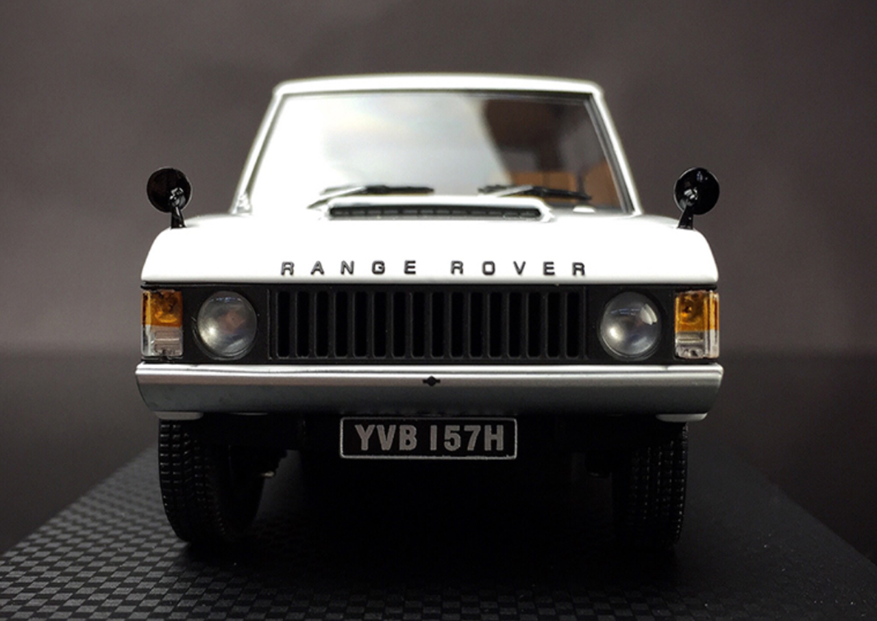 1/43 Almost Real 1970 Land Rover Range Rover (White) Diecast Car Model