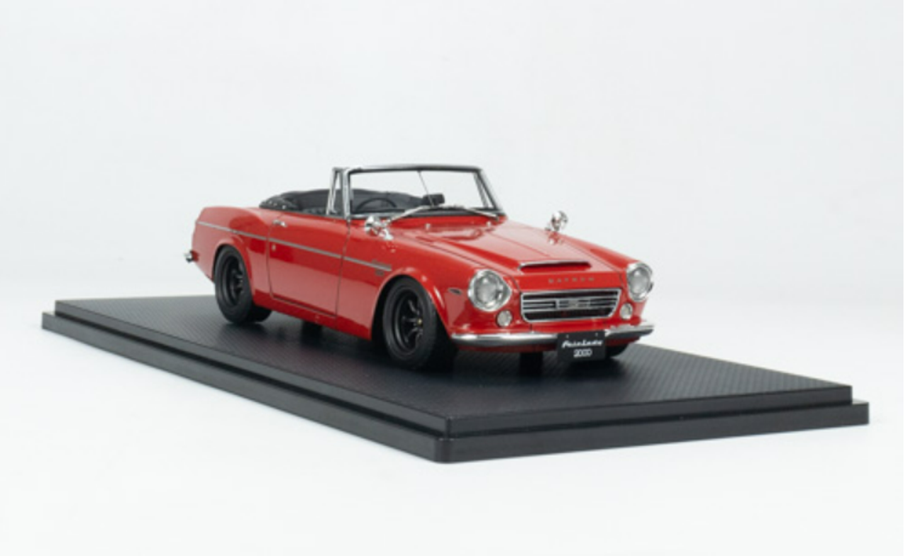 1/18 Ignition Model DATSUN Fairlady 2000 (SR311) Red Gray (Limit 80 Pieces)