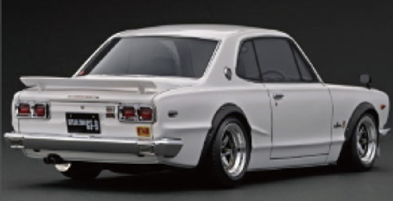 1/18 Ignition Model Nissan Skyline 2000 GT-R (KPGC10) White (Limit 80 Pieces)
