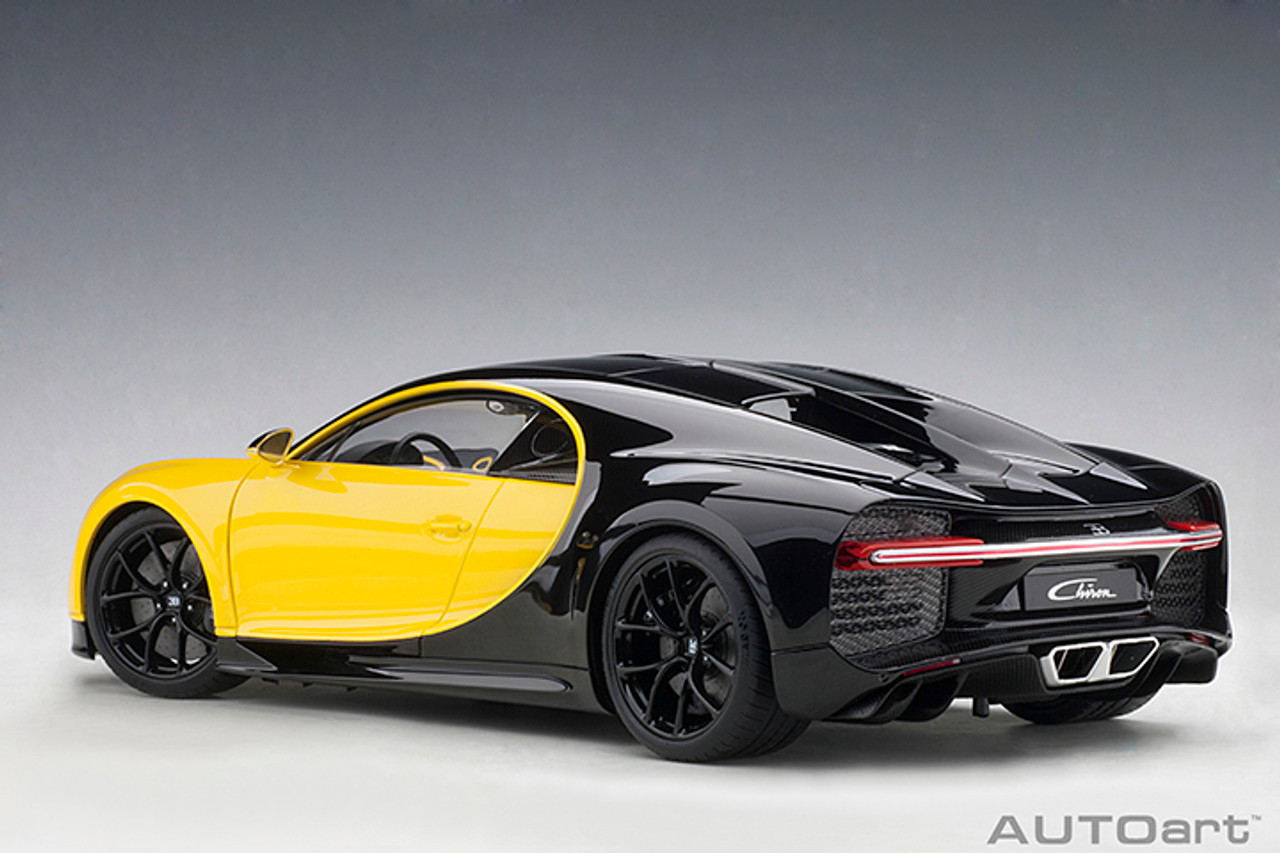 ミニカー autoart 1/18 Bugatti Chiron 1/18 AUTOart Bugatti Chiron (Jaune Molsheim Yellow