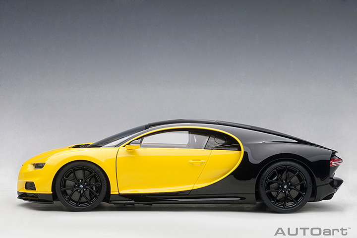 1/18 AUTOart Bugatti Chiron (Jaune Molsheim Yellow & Nocturne