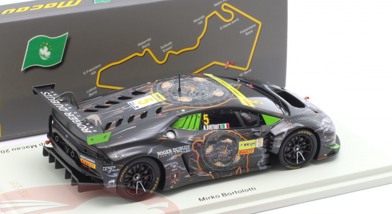 1/43 Spark 2017 Lamborghini Huracán GT3 No.5 FFF Racing Team by ACM FIA GT World Cup Macau Mirko Bortolotti Limited 300 Pieces