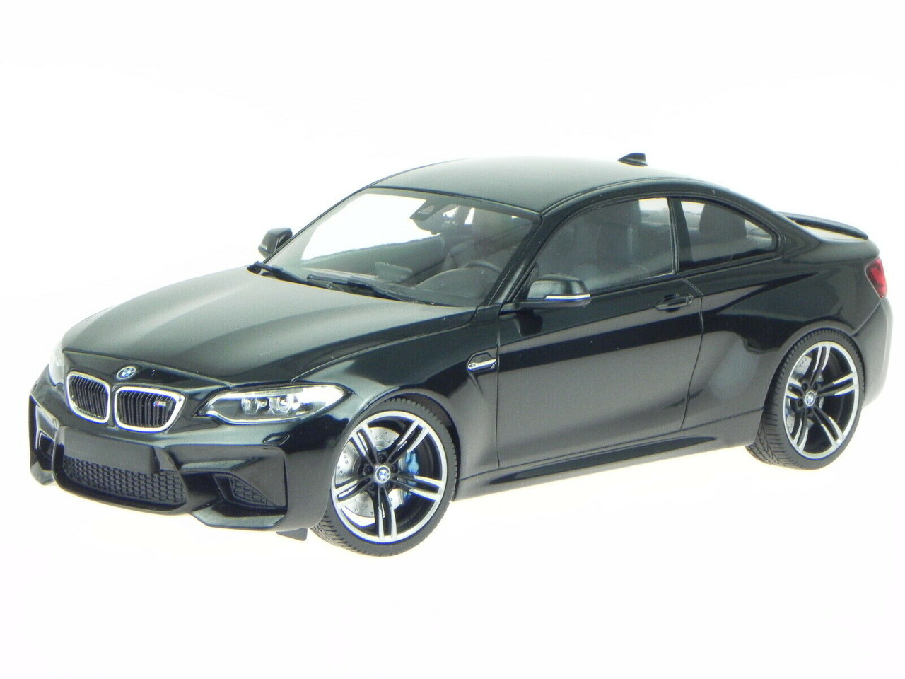 bmw m2 minichamps