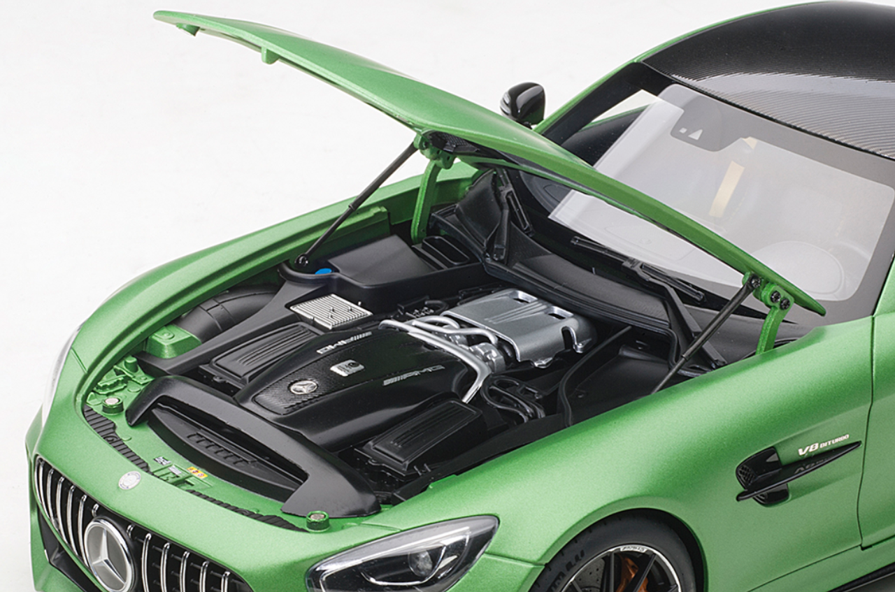 人気大人気オートアート 1/ 18 メルセデス AMG GT R メタリック・イエロー イグニッションモデル ハコスカ ケンメリ ダットサン510 RE雨宮 乗用車