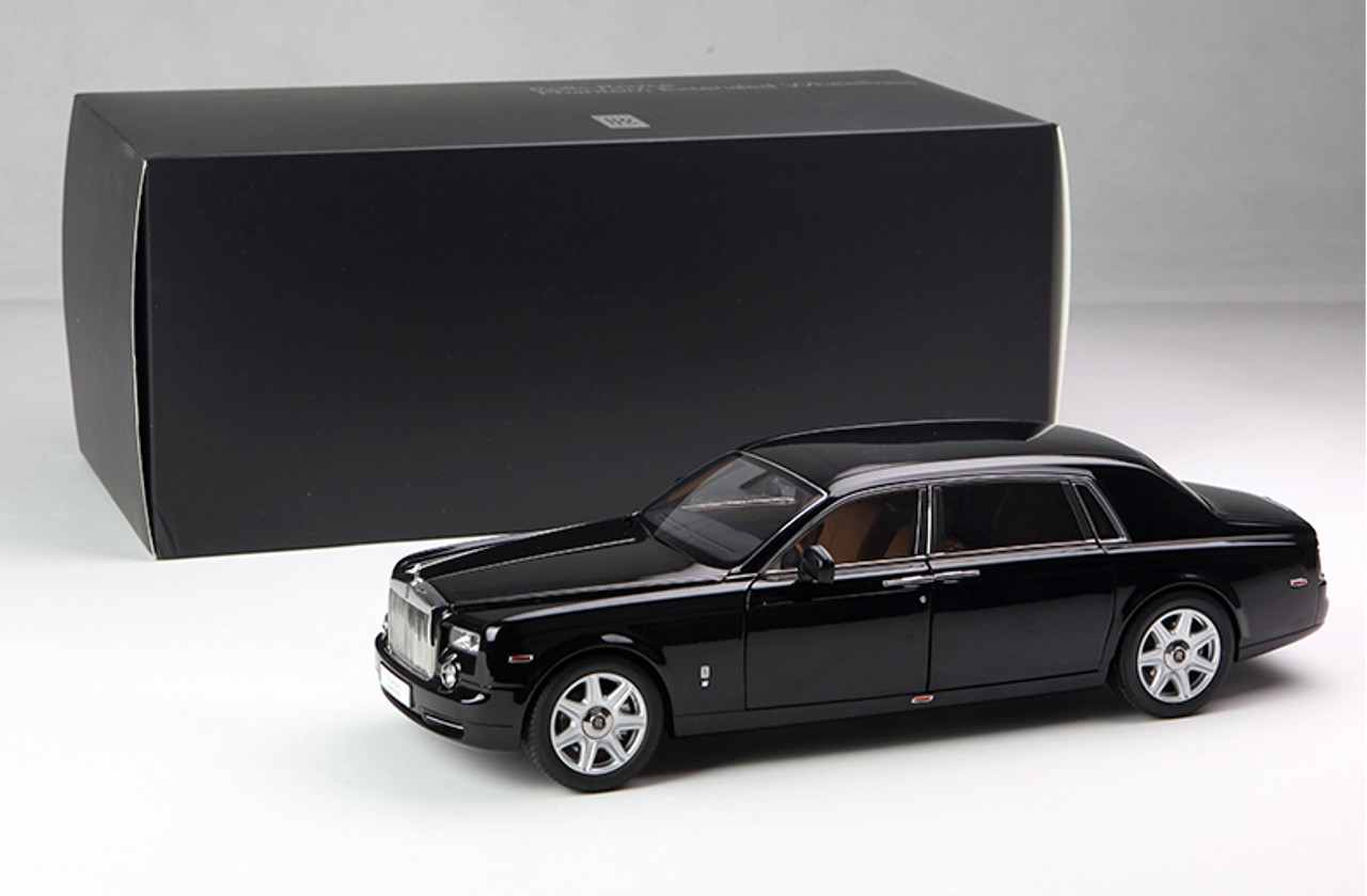 1:18 Kyosho Rolls Royce Phantom EWB Extended Wheelbase 2012 Diamond black 