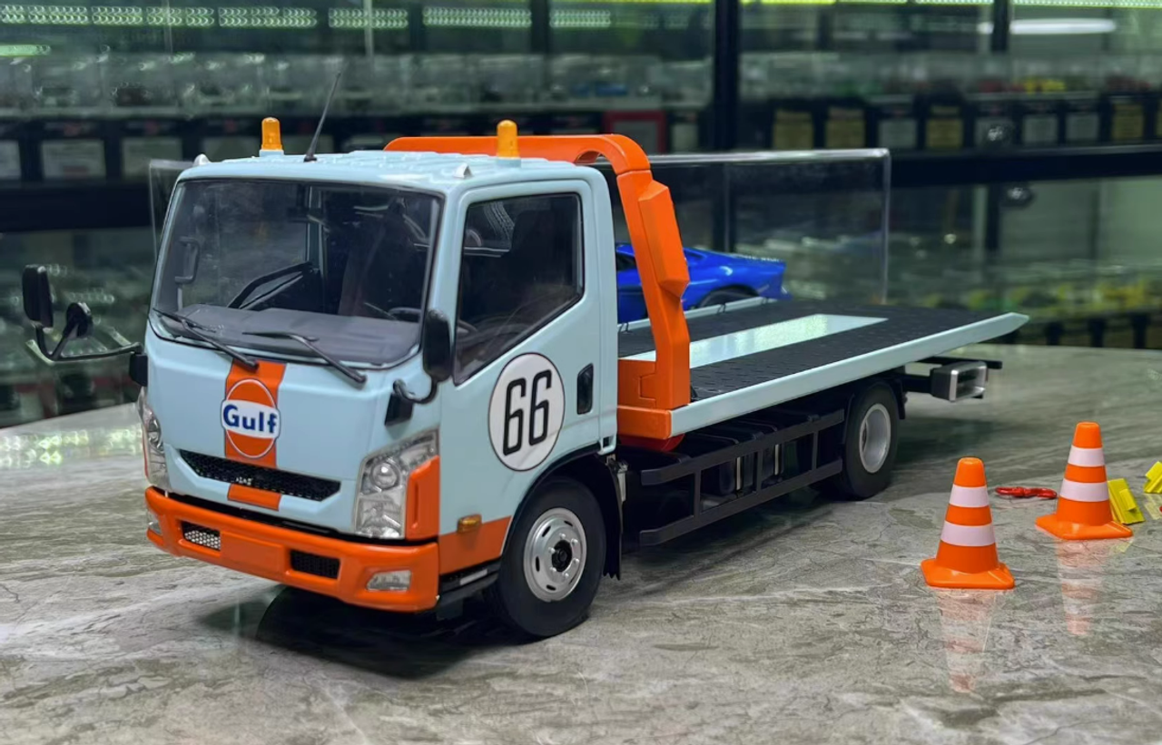 DAMAGED 1/18 Dealer Edition DBGT Hino Flatbed Tow Truck (Gulf Edition) Diecast Car Model