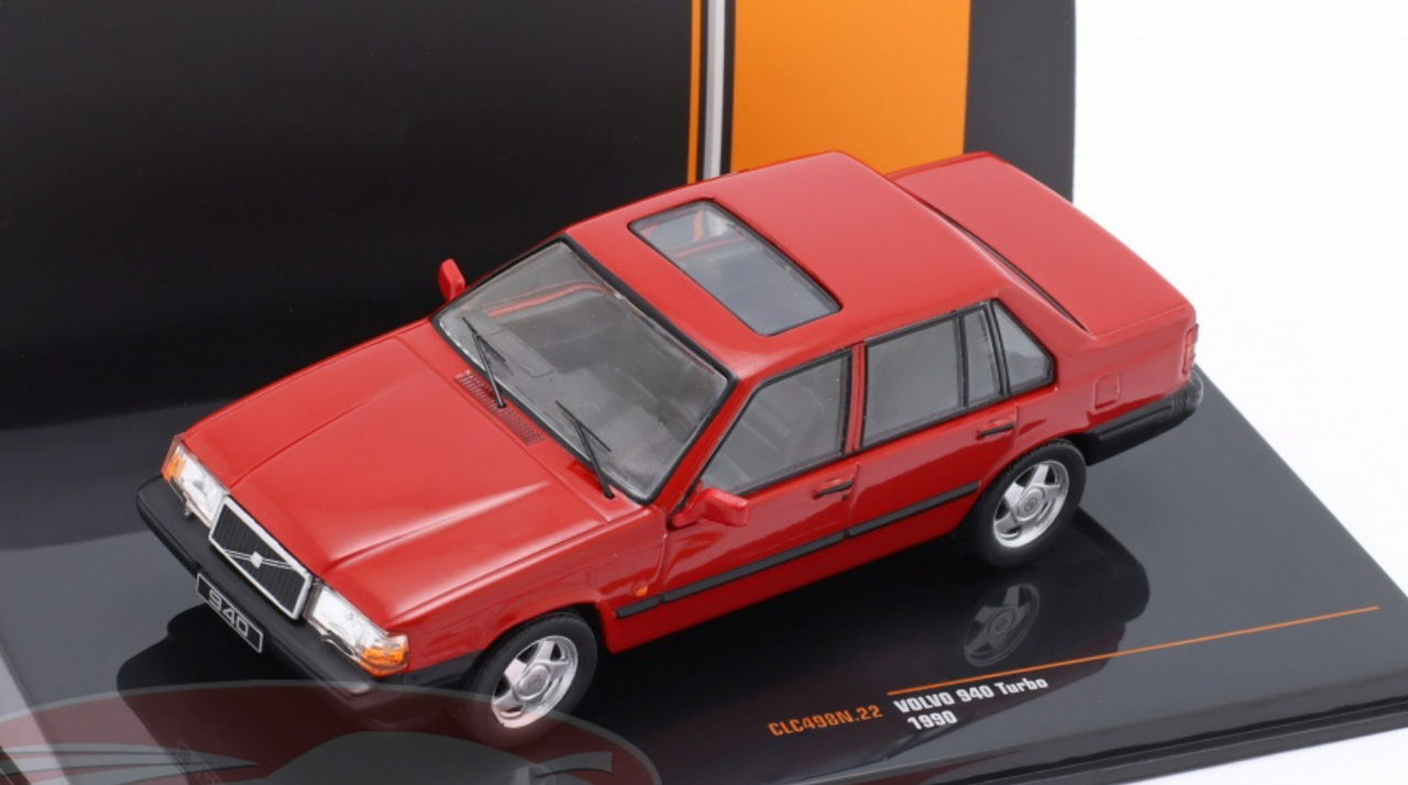 1/43 Ixo 1990 Volvo 940 Turbo (Red) Car Model