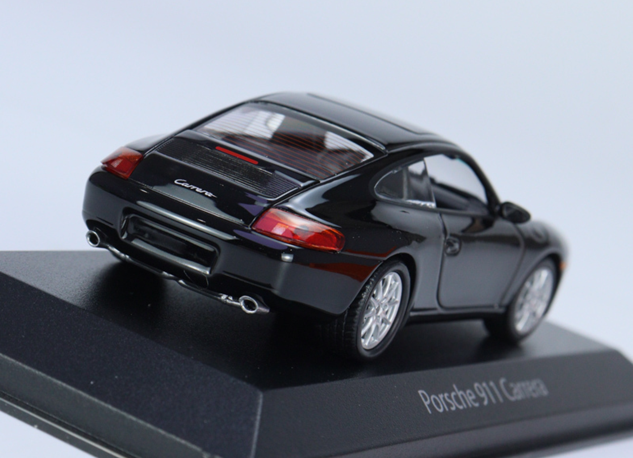 1/43 Minichamps 1998 Porsche 911 (996) (Black Metallic) Car Model