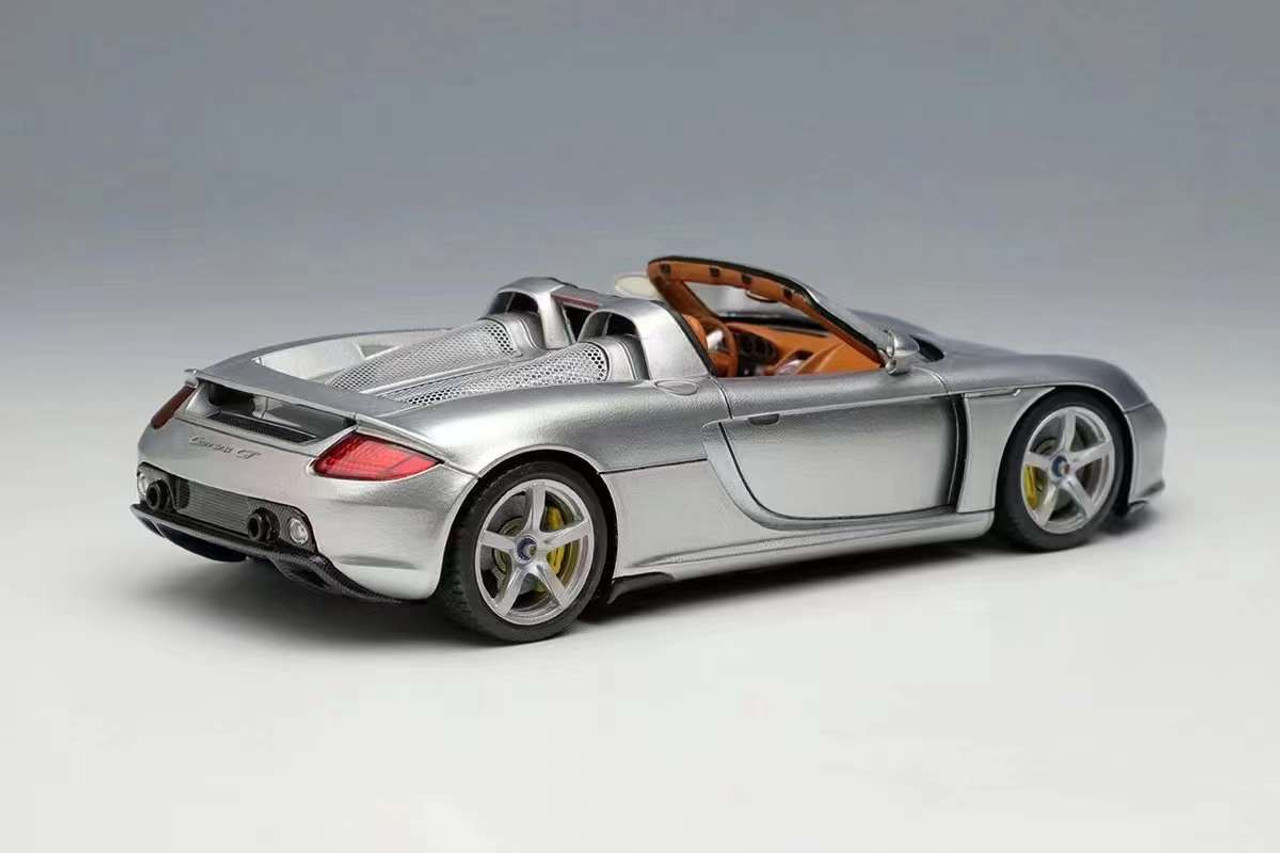 1/43 Makeup 2004 Porsche Carrera GT (GT Silver) Car Model