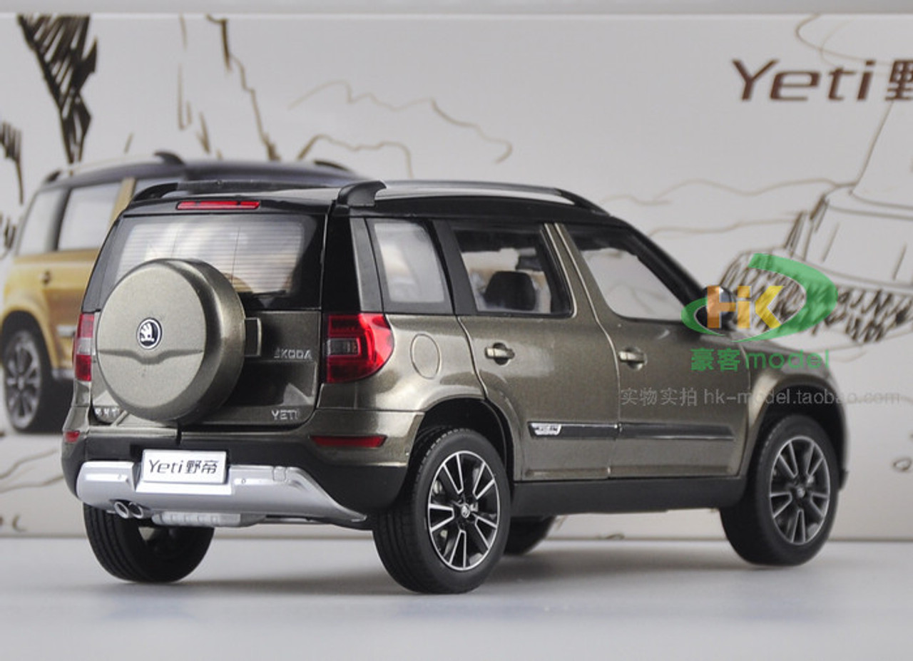 1/18 Dealer Edition Skoda Yeti (Grey) Diecast Car Model