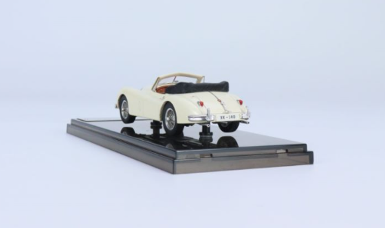 1/43 Century Dragon Jaguar XK140 DHC White Resin Car Model