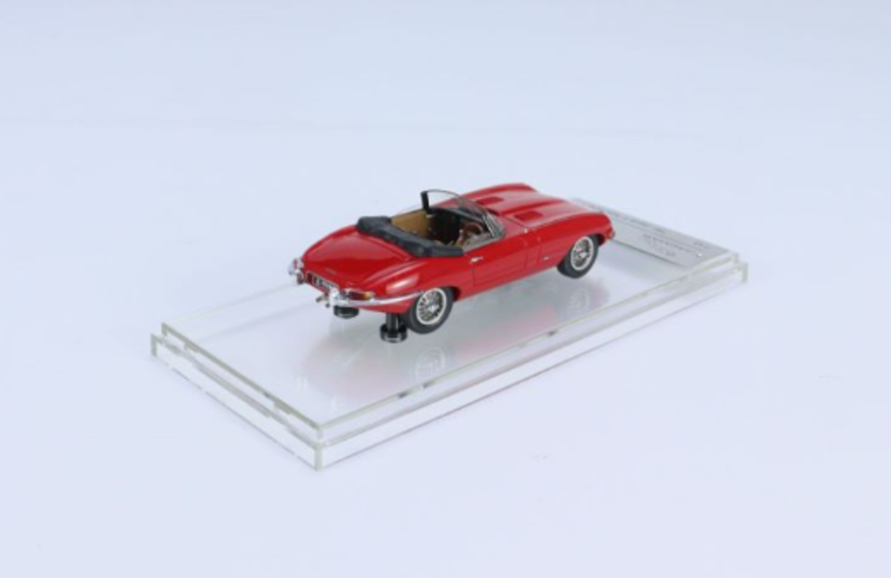 1/43 Century Dragon 1961 Jaguar E-Type Series I Convertible (Red) Resin Car Model