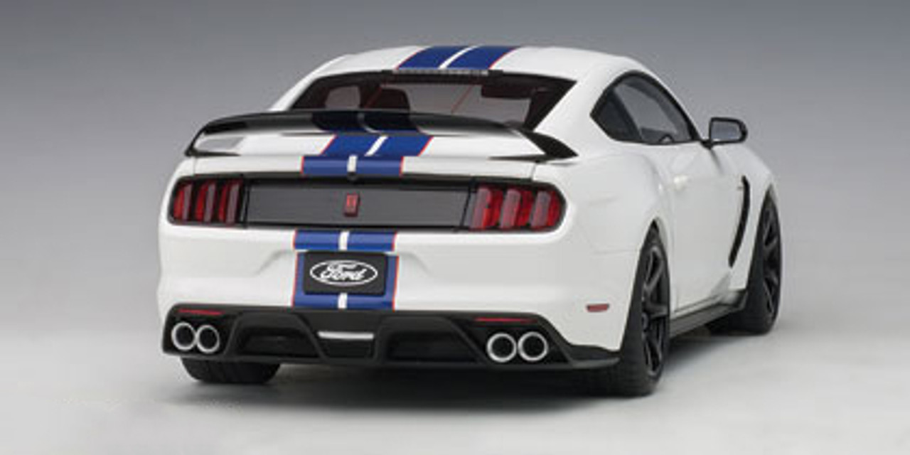 ミニカー1/18 箱あり SHELBY G.T. 350R No.213 ミニカー1/18 箱あり SHELBY G.T. 350R No.213 ミニカー1/18 箱