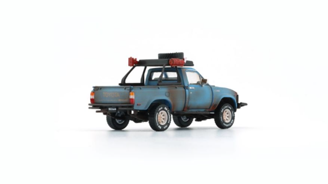 1/64 BM Creations Toyota 1980 Hilux N60, N70 -Matte Rusting Blue w/Accessory Diecast Car Model