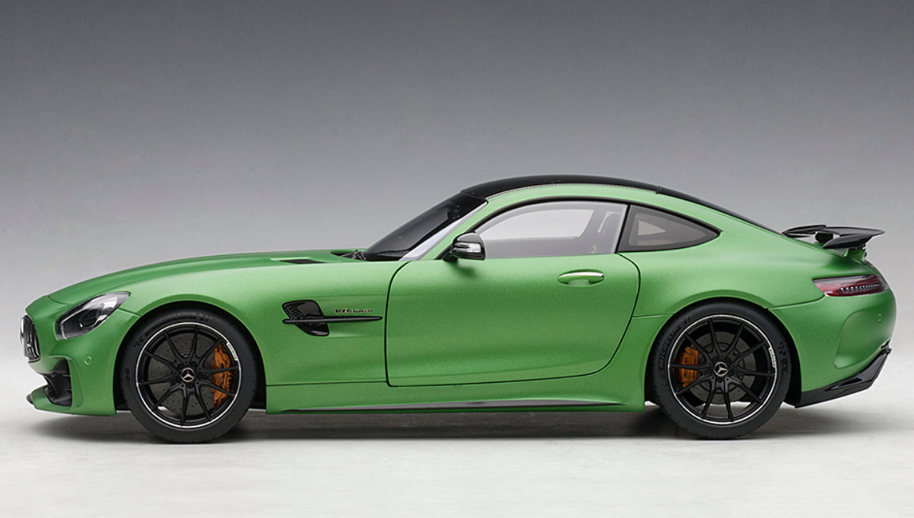 OPEN BOX & BOX DENT 1/18 AUTOart Mercedes-Benz Mercedes AMG GT R GTR (AMG Green Hell Magno, Matte Metallic Green) Car Model