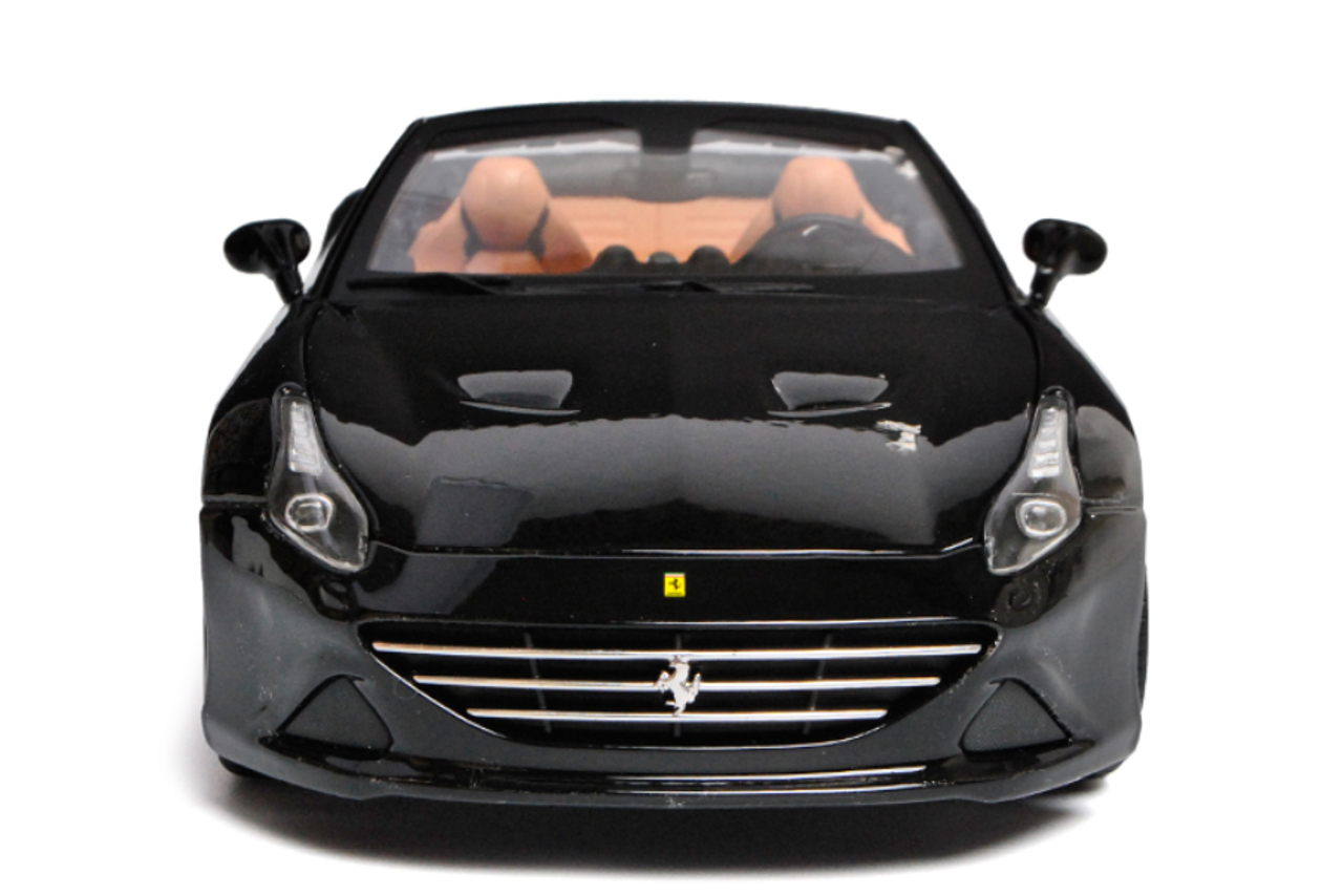 1/18 BBurago Signature Series Ferrari California T Convertible (Black) Diecast Car Model