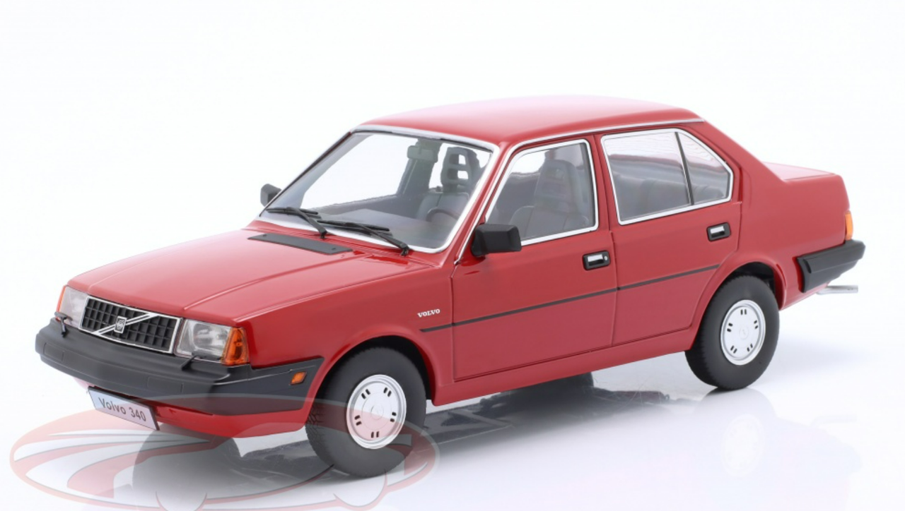 1/18 Triple9 1987 Volvo 360 (Red) Car Model