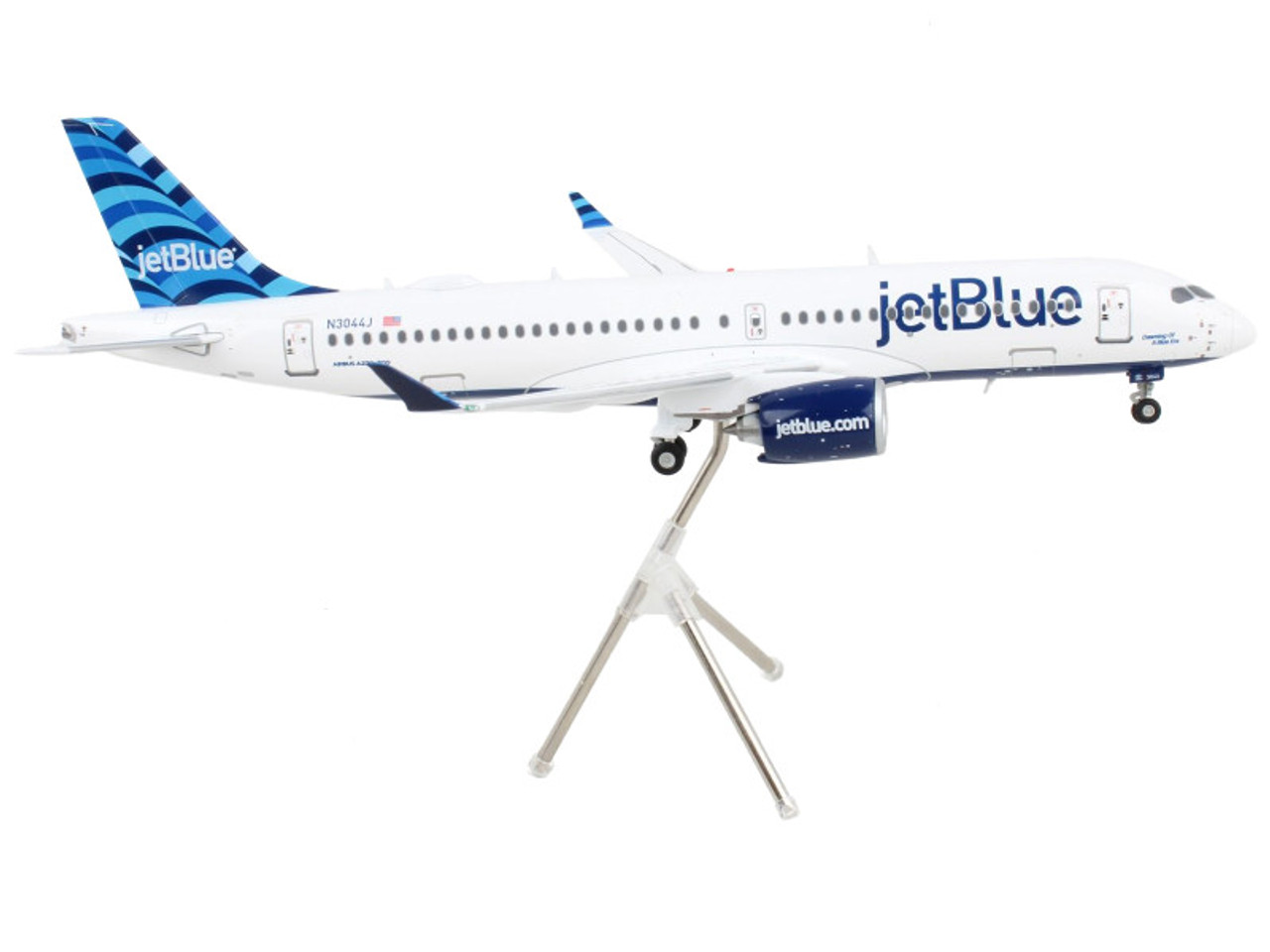 Airbus A220-300 Commercial Aircraft "JetBlue Airways" White with Blue Tail "Gemini 200" Series 1/200 Diecast Model Airplane by GeminiJets