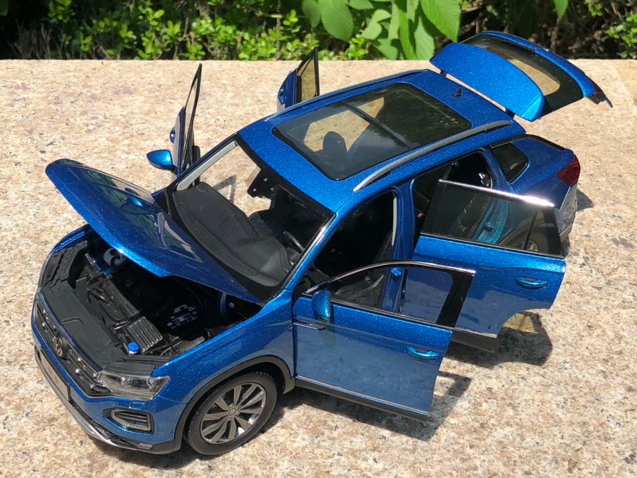 1/18 Volkswagen VW Tayron Couleur Bleue Modèle 