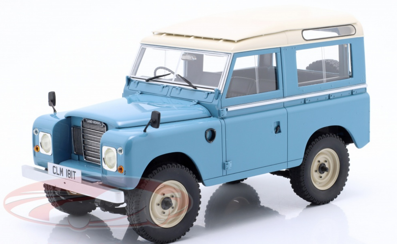 1/18 Cult Scale Models 1978 Land Rover 88 Series III (Light Blue) Car Model