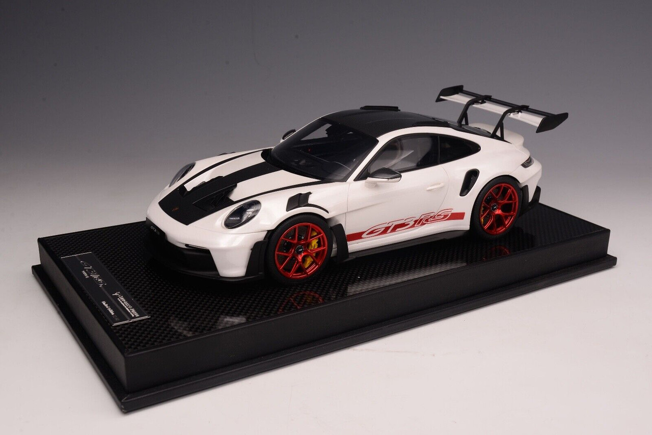 1/18 TP Timothy & Pierre Porsche 911 992 GT3 RS Weissach Package