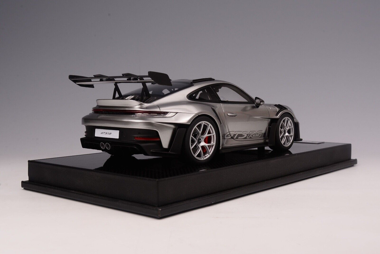 10._.25様 1/18 TP Timothy & Pierre Porsche 911 992 GT3 RS Weissach