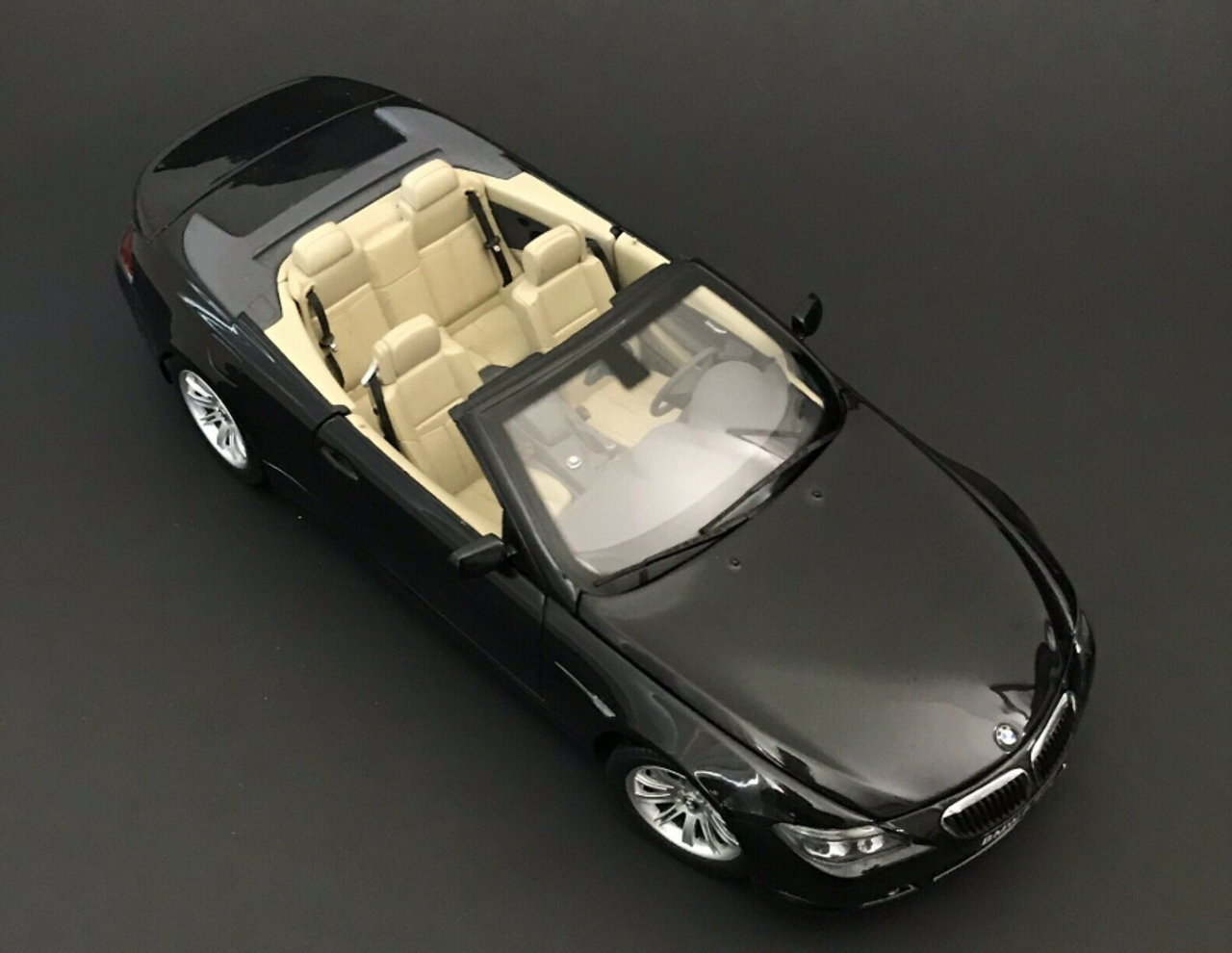 工場直売京商 1/18 BMW 645Ci Cabriolet black No.08702BK ダイキャストミニカー 乗用車