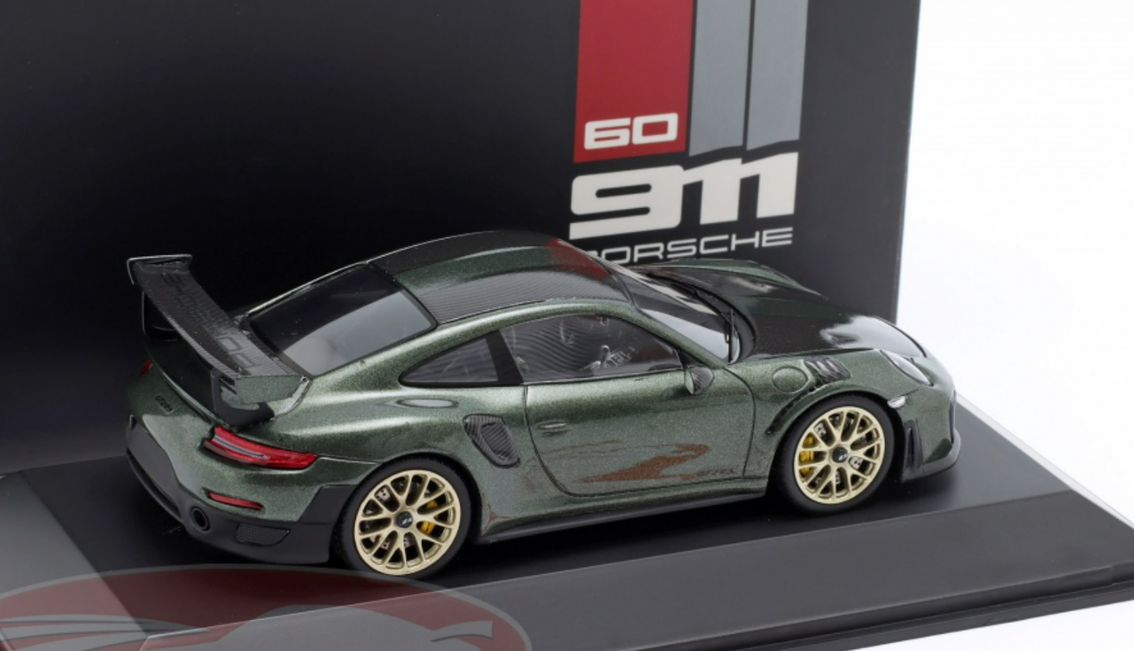 1/43 Dealer Edition 2017 Porsche 911 (991) GT2 RS (Oak Green Metallic) Car Model