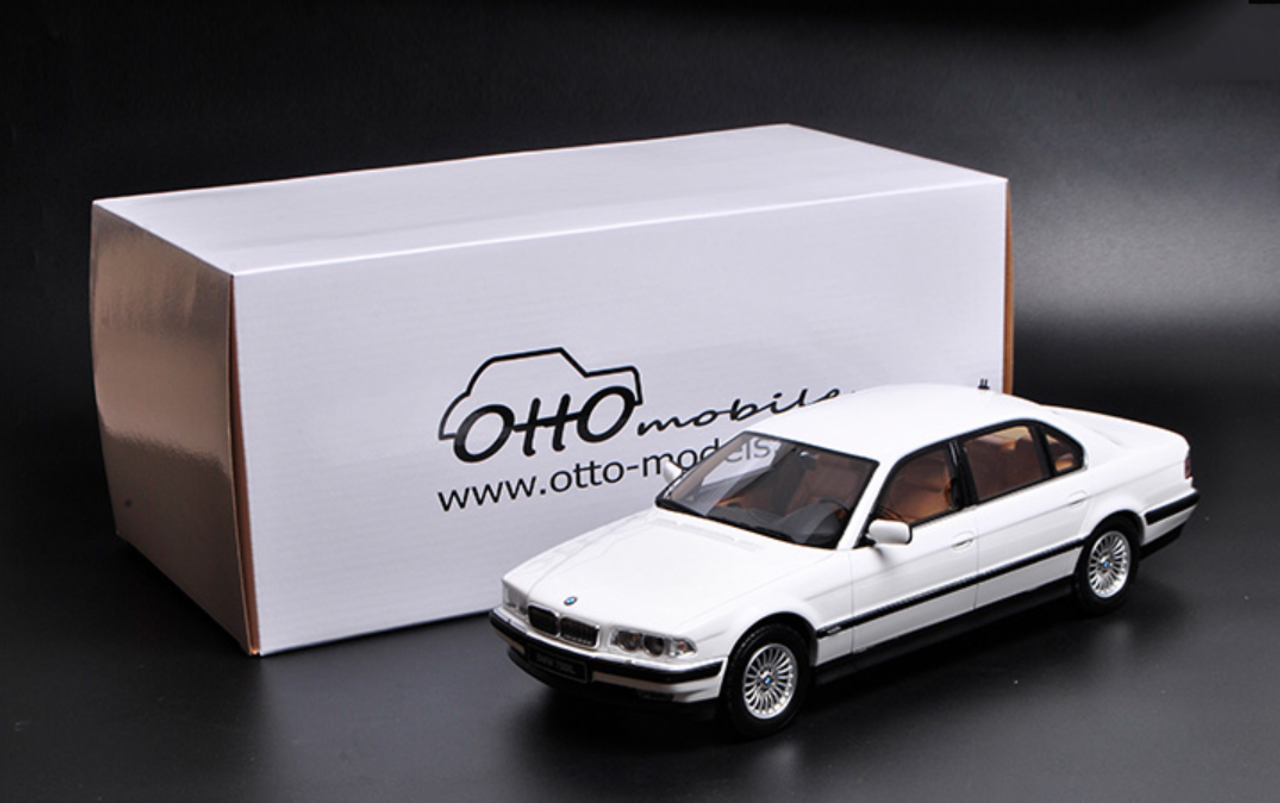 1 18 Otto 1990 Bmw 8 7 Series 750il White Resin Car Model Limited 500 Livecarmodel Com