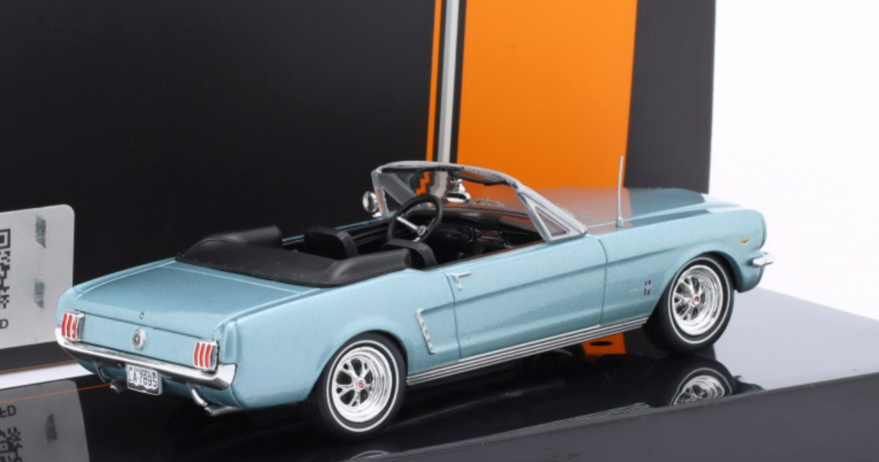 1/43 Ixo 1965 Ford Mustang Convertible (Light Blue Metallic Car Model