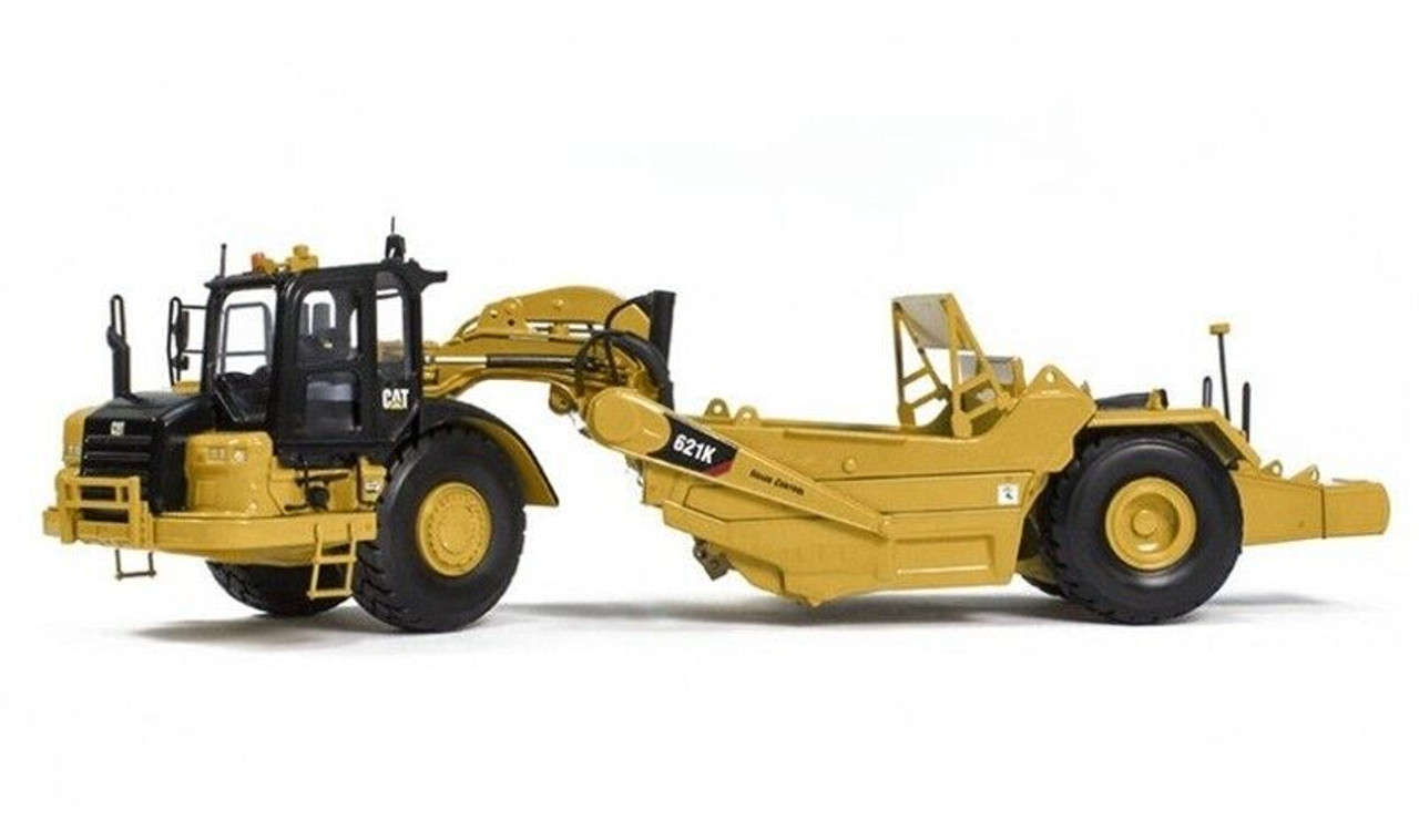 1/50 Tonkin Replicas CAT 627K Wheel Tractor-Scraper Diecast Model