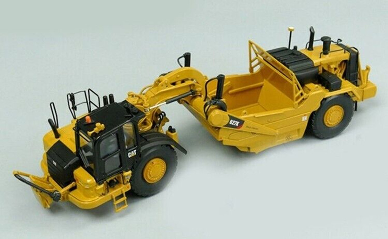 1/50 Tonkin Replicas CAT 627K Wheel Tractor-Scraper Diecast