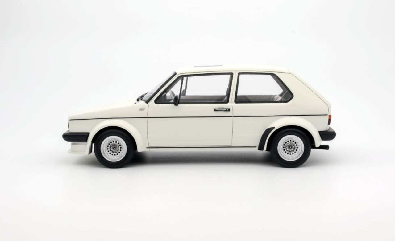 1/18 OTTO 1982 Volkswagen Golf GTI MK1 (White) Car Model