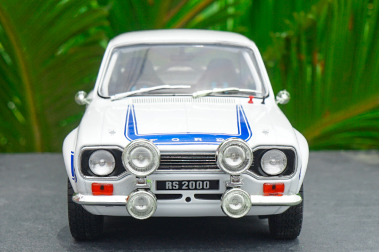 1/18 Triple9 Triple 9 Ford Escort MK1 Road Car (White w/ Blue Stripe) Diecast Car Model