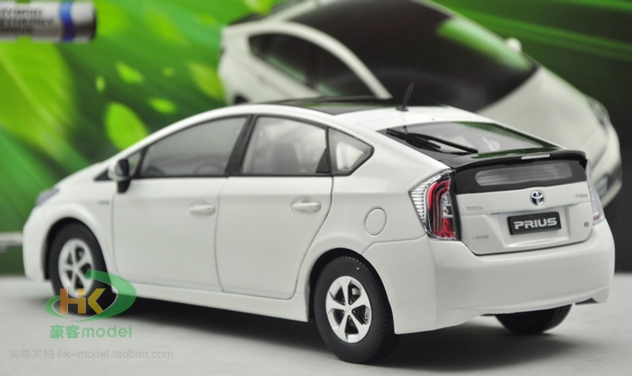 toyota prius diecast