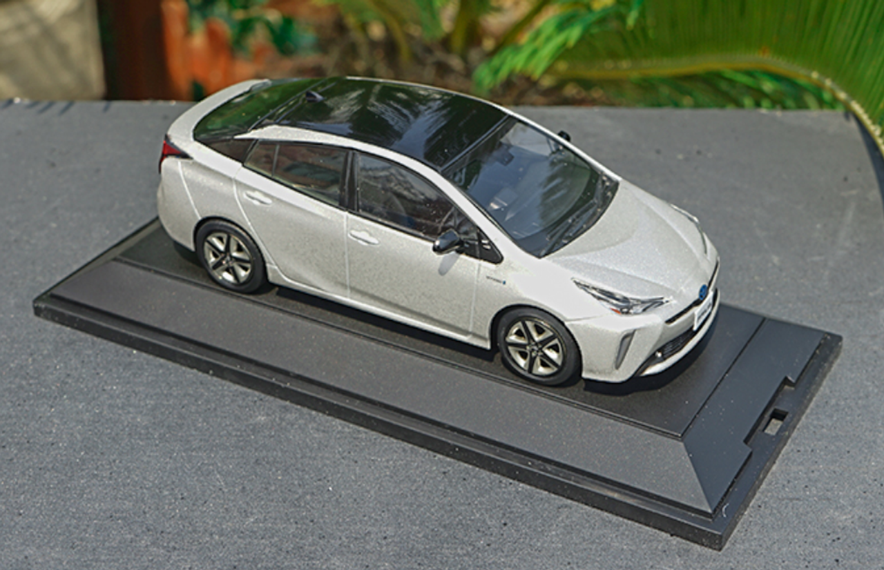 toyota prius diecast