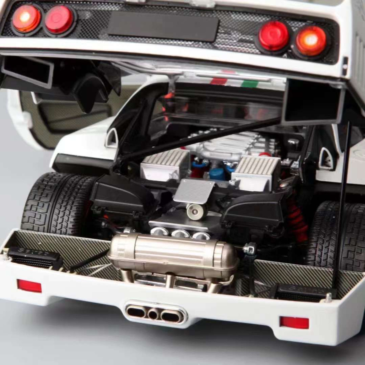 Kyosho Ferrari F40 ホワイト 1/18 Amazon.com: for KYOSHO for F40 for Ferrari Car Italian