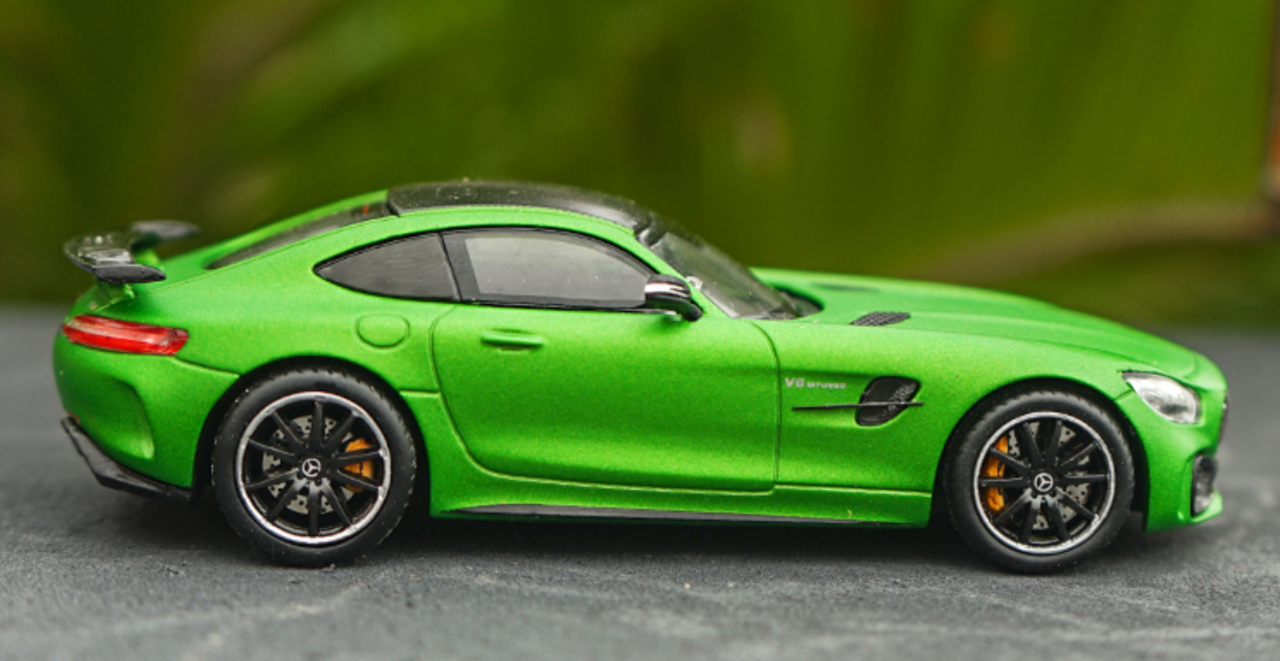 1/43 Dealer Edition Mercedes-Benz Mercedes AMG GTR GT R (Green) Diecast Car Model